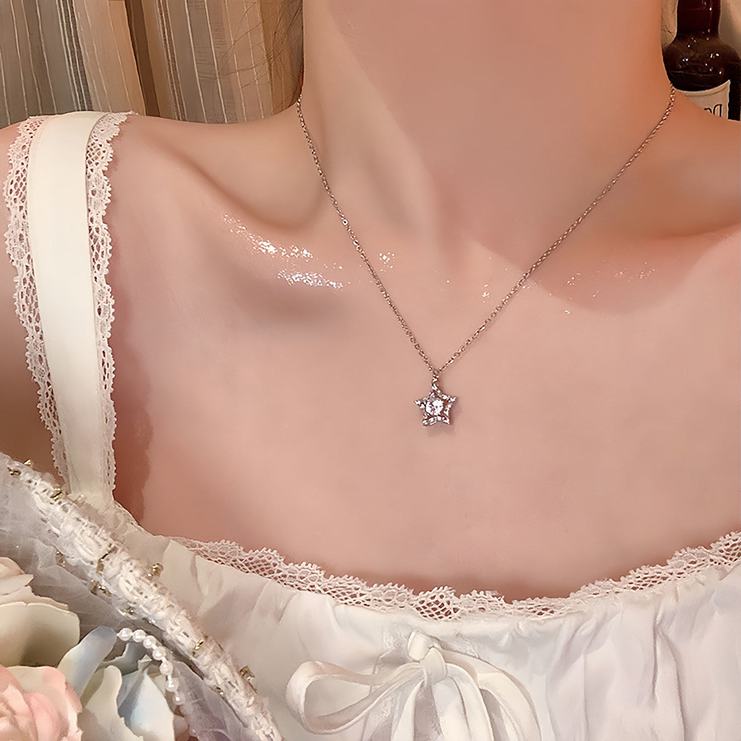 Women's Wind Clavicle Chain Design Love High-grade Necklace