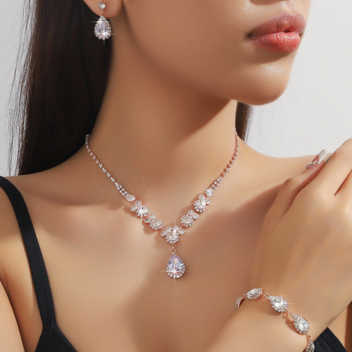 Bridal High-grade Three-piece Wedding Dress Luxury Jewelry Set