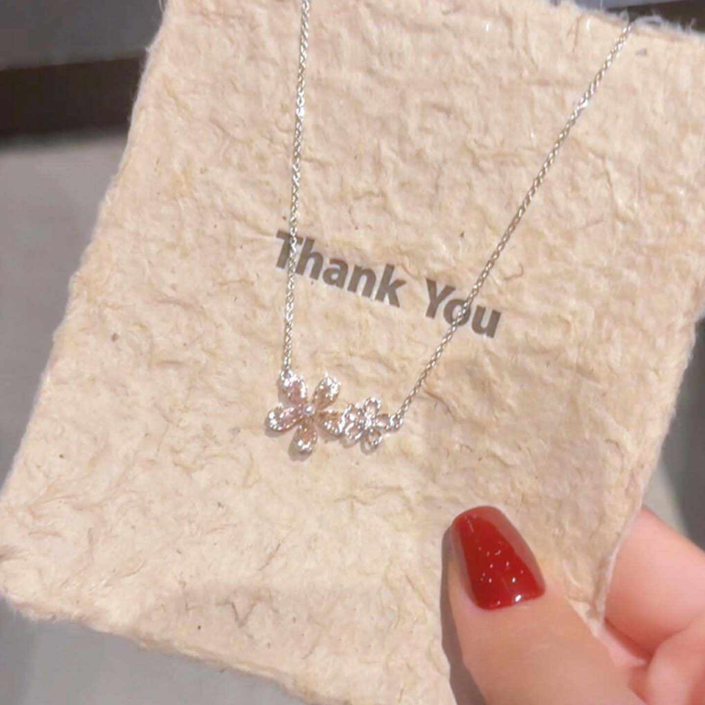 Simple Exquisite High Sense Everyday Joker Necklaces