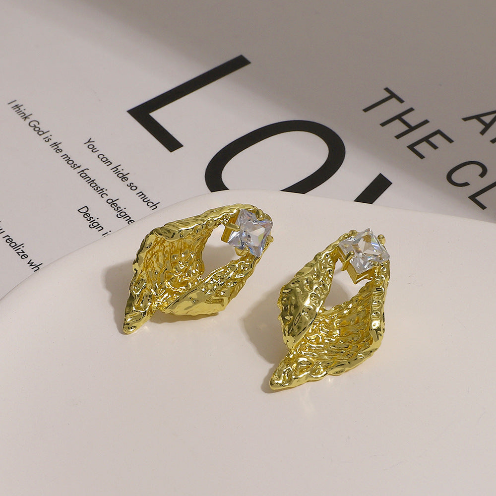 Women's Irregular Metallic Affordable Luxury Fashion Niche High Stud Earrings