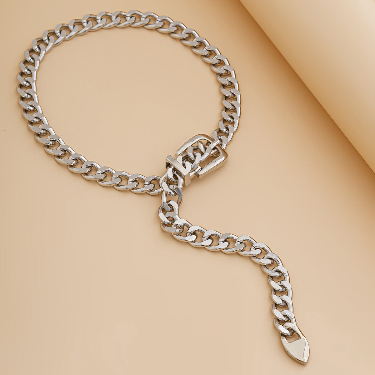 Ornament Fashion Buckle Aluminum Grinding Chain Simple Necklaces