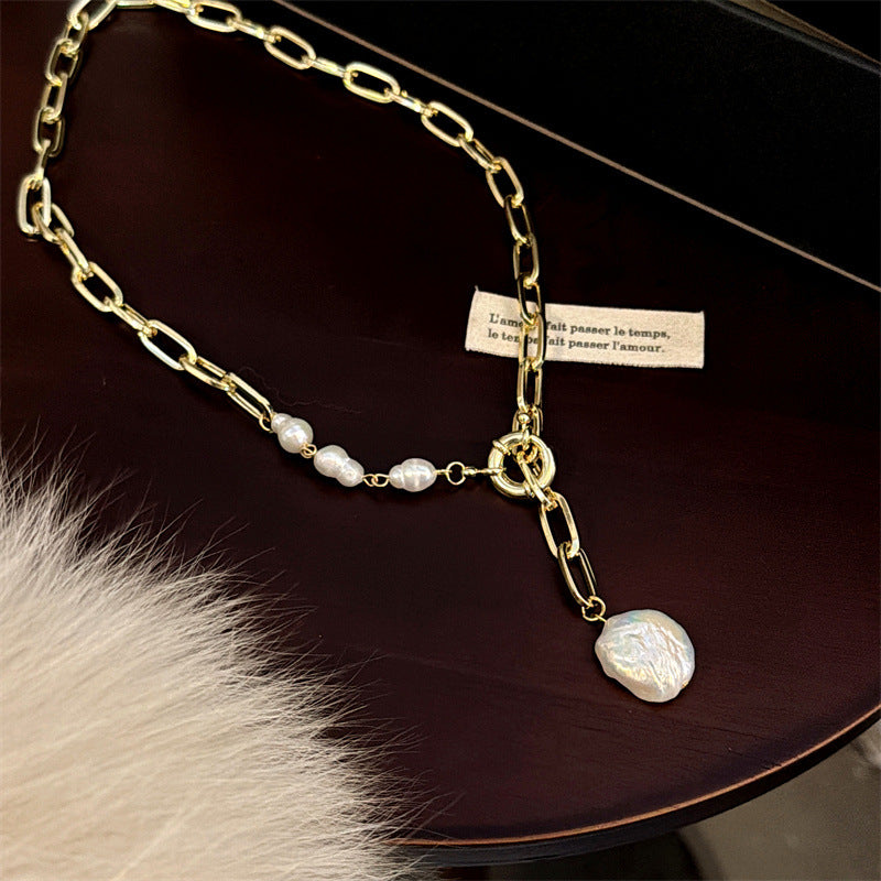 Women's Baroque Freshwater Pearl Elegant High-grade Light Luxury Clavicle Necklace