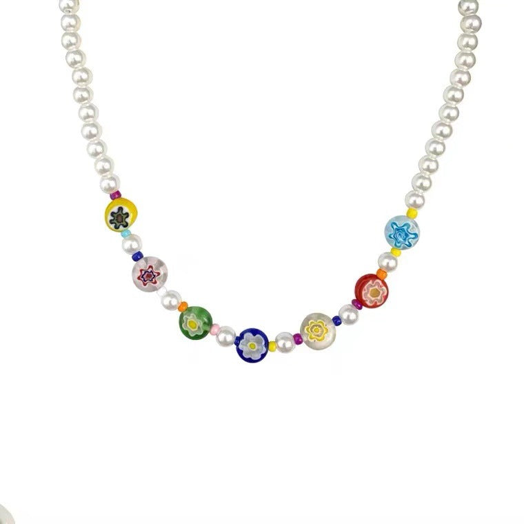 Women's Daisy Glass Small Beads Short Pearl Handmade Beaded Necklaces