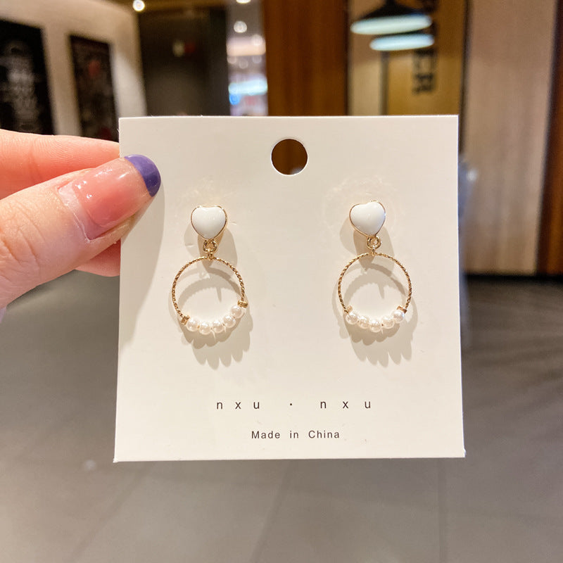 Women's Bone Niche Clips Light Luxury Elegant Stud Earrings