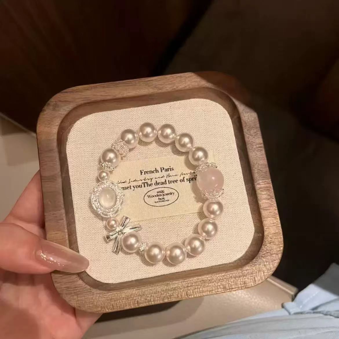 Women's French Court Pearl Retro Elegance High-grade Bracelets