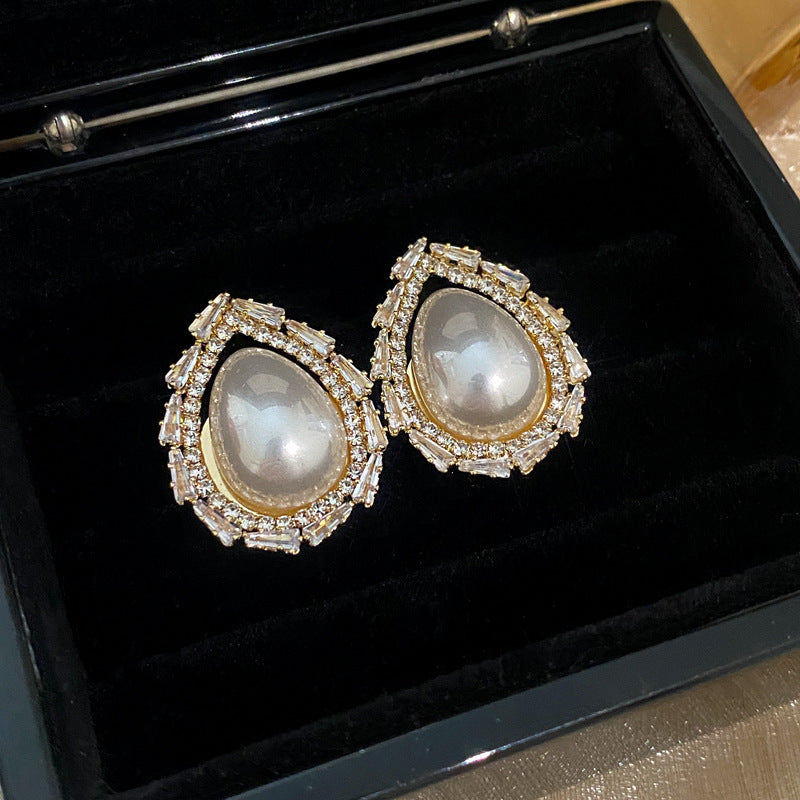 Fashion High-grade Zircon Pearl French Minority Retro Earrings