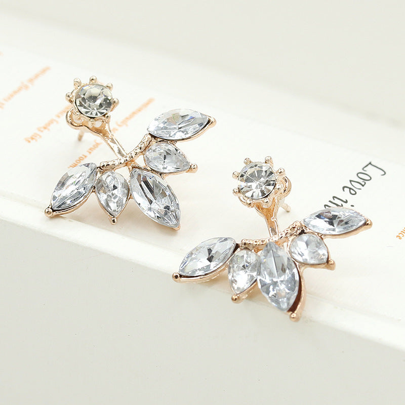 Personality Hollow Out Full-jeweled Retro Affordable Luxury Simple Stud Earrings