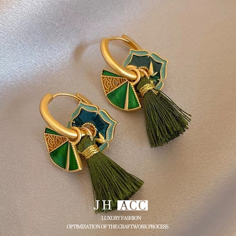 Glazed Fan-shaped Female Niche Advanced Design Multiple Ways Earrings