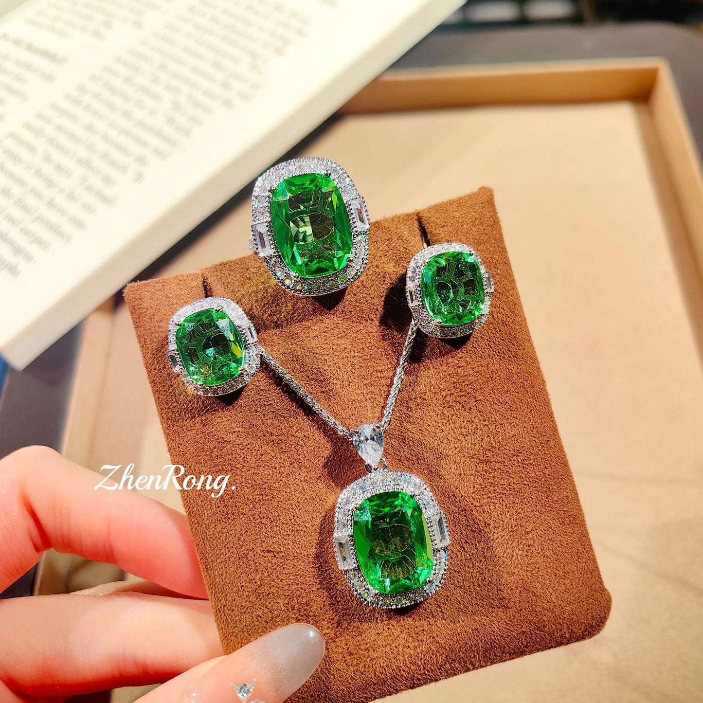 Women's Apple Green Diamond Emerald Colored Gems Pendants