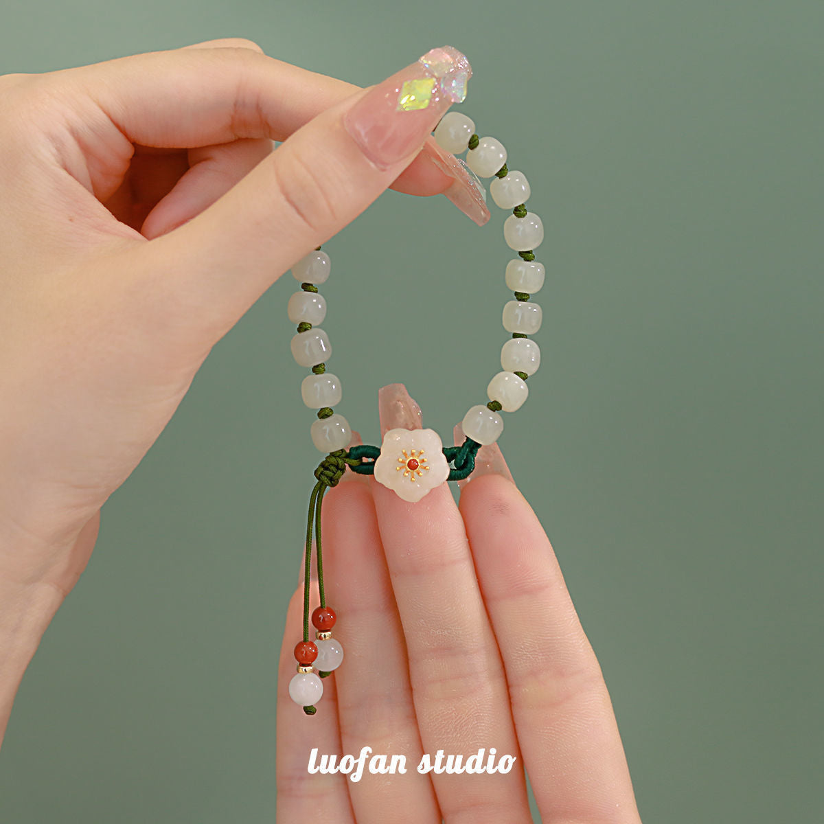 Peach Blossom Jade Beads Female Design Hand-woven Bracelets