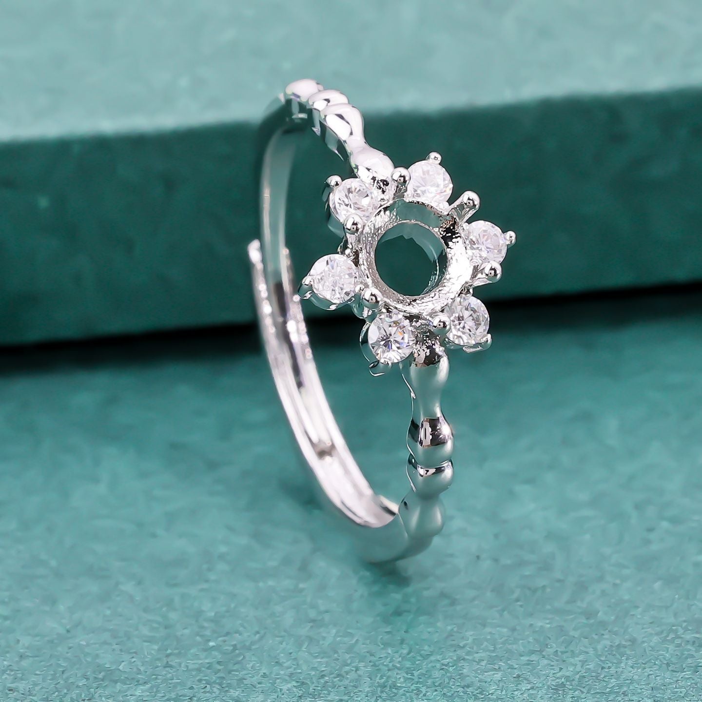 Inlaid Round Pointed Bottom Chinese Diamond Personality High Ring