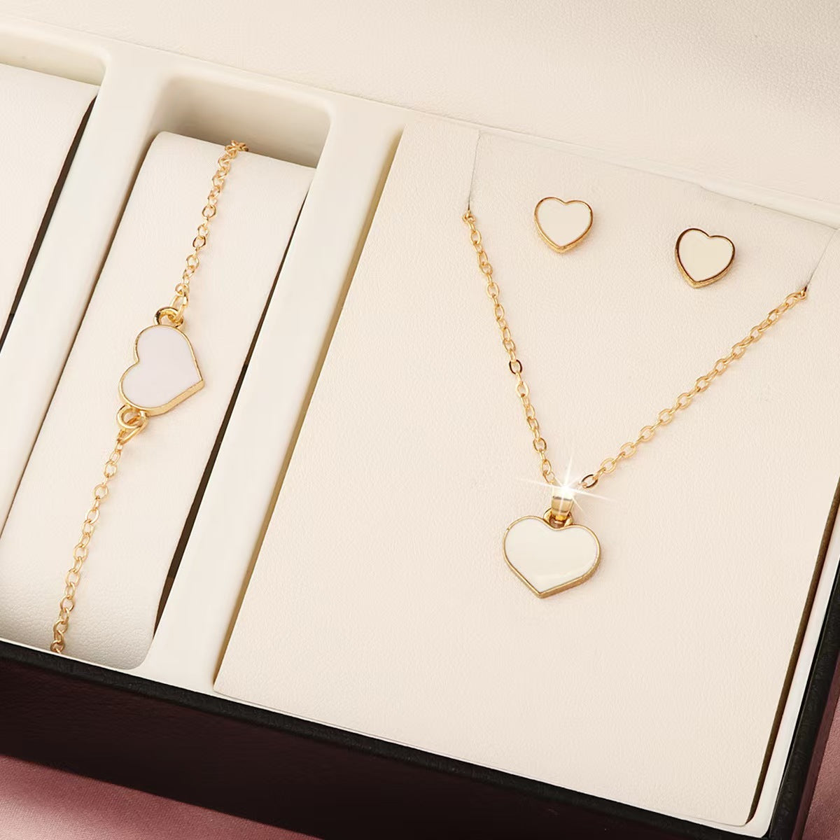 Simple Sweet Loving Heart Ear Three-piece Bracelets