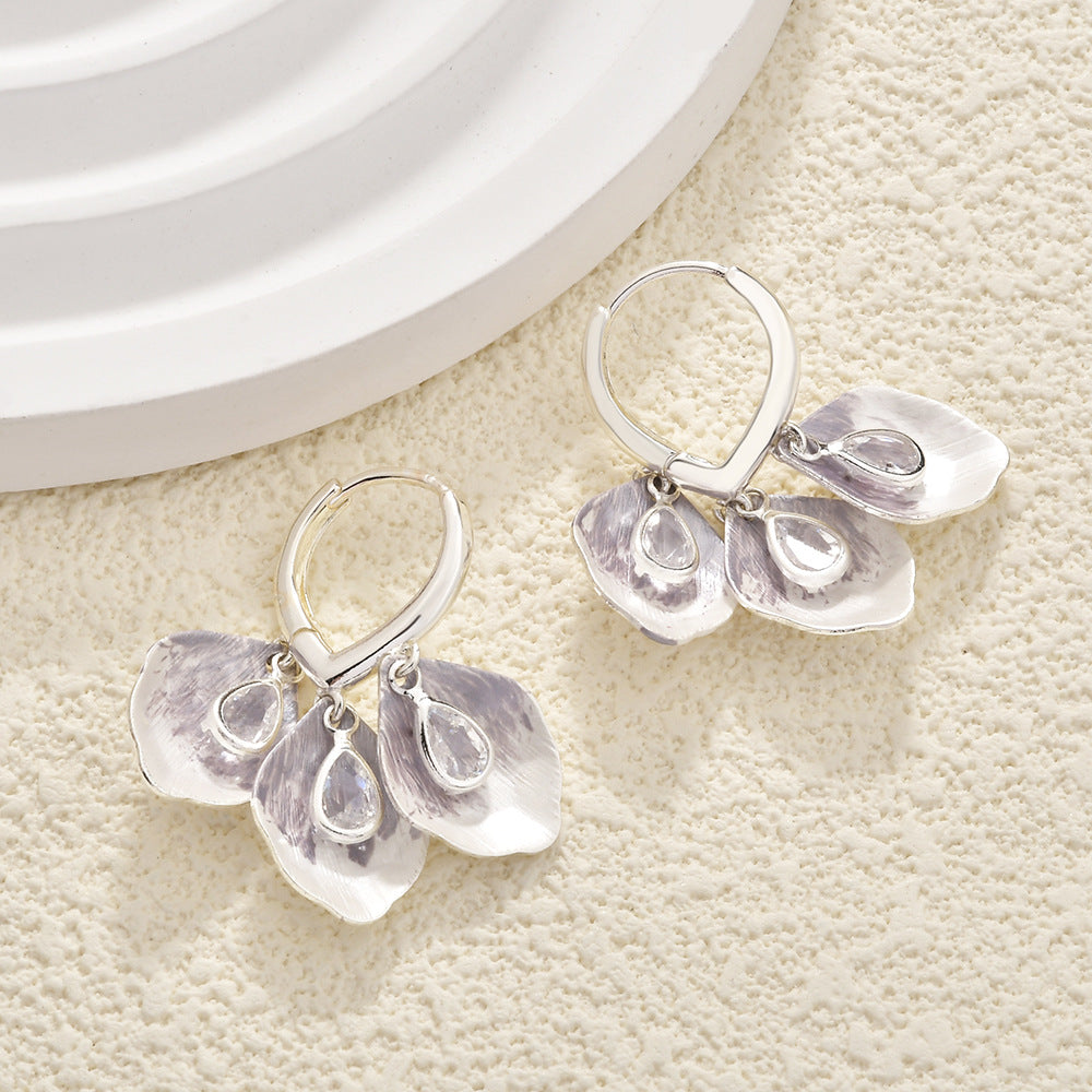Petal Fringe Zircon Ear Fresh Sweet Mori Fairy Style Earrings