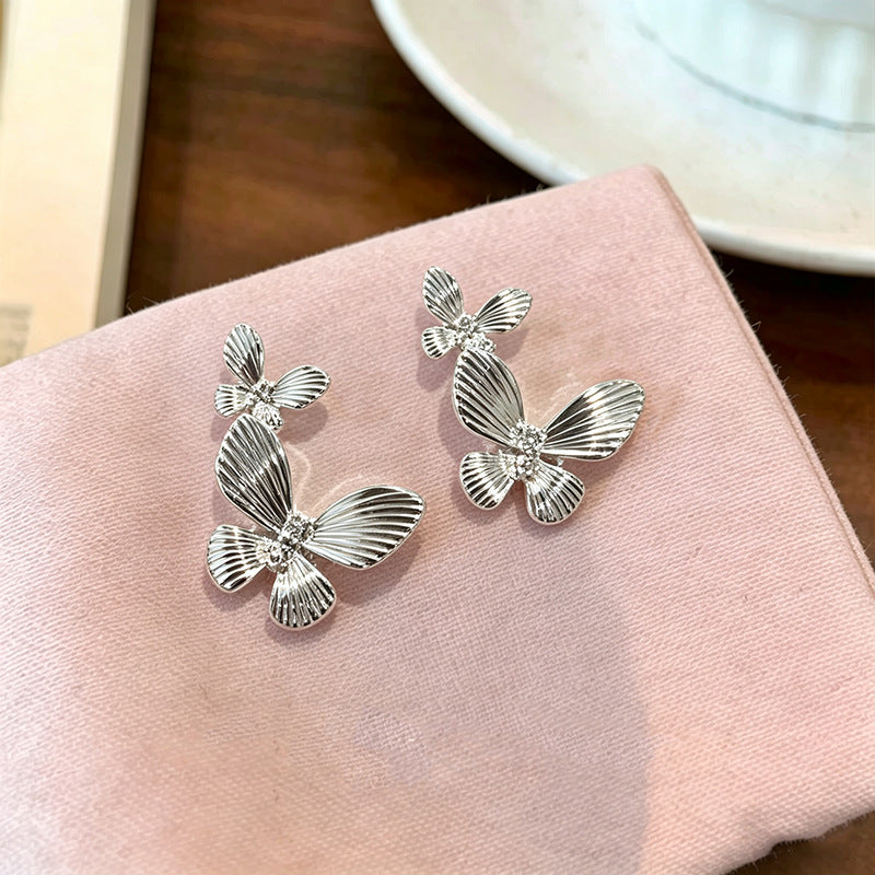 Women's Sparking Zirconium Pearl Light Luxury High-grade Unique Beautiful Stud Earrings
