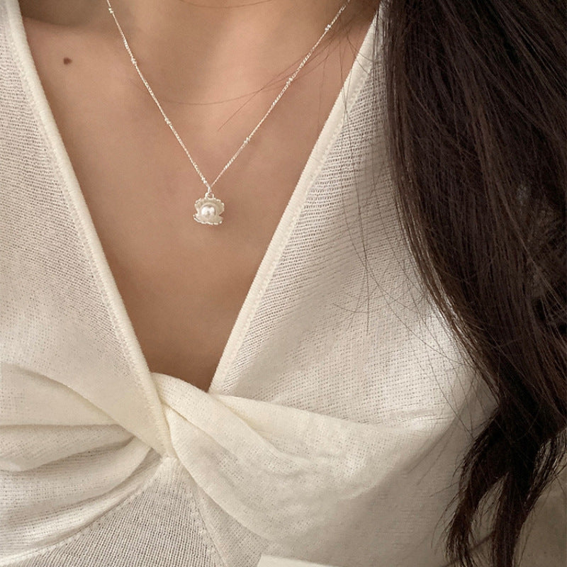 Women's Minority Pearl Shell Fashion Exquisite Twin Temperament Wild Necklace