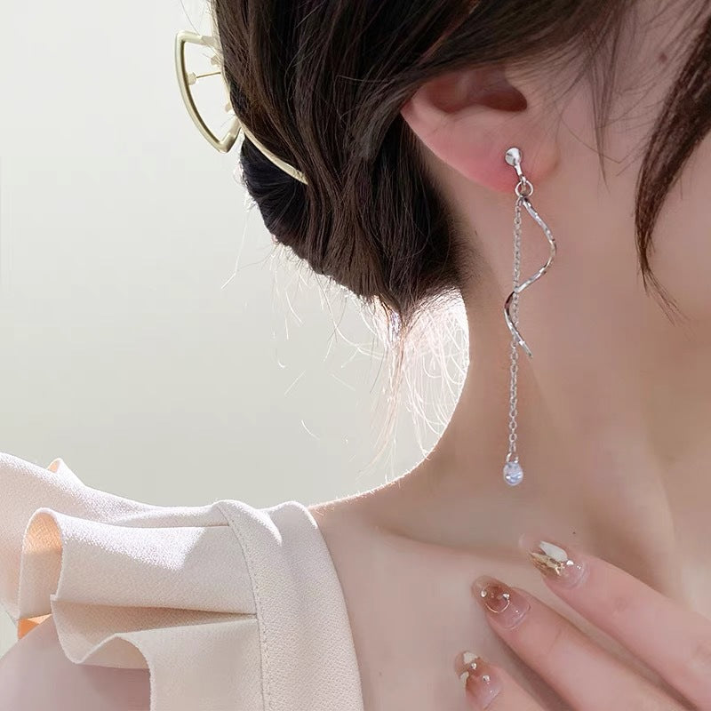Temperament Niche Ear Jewelry Light Luxury Earrings