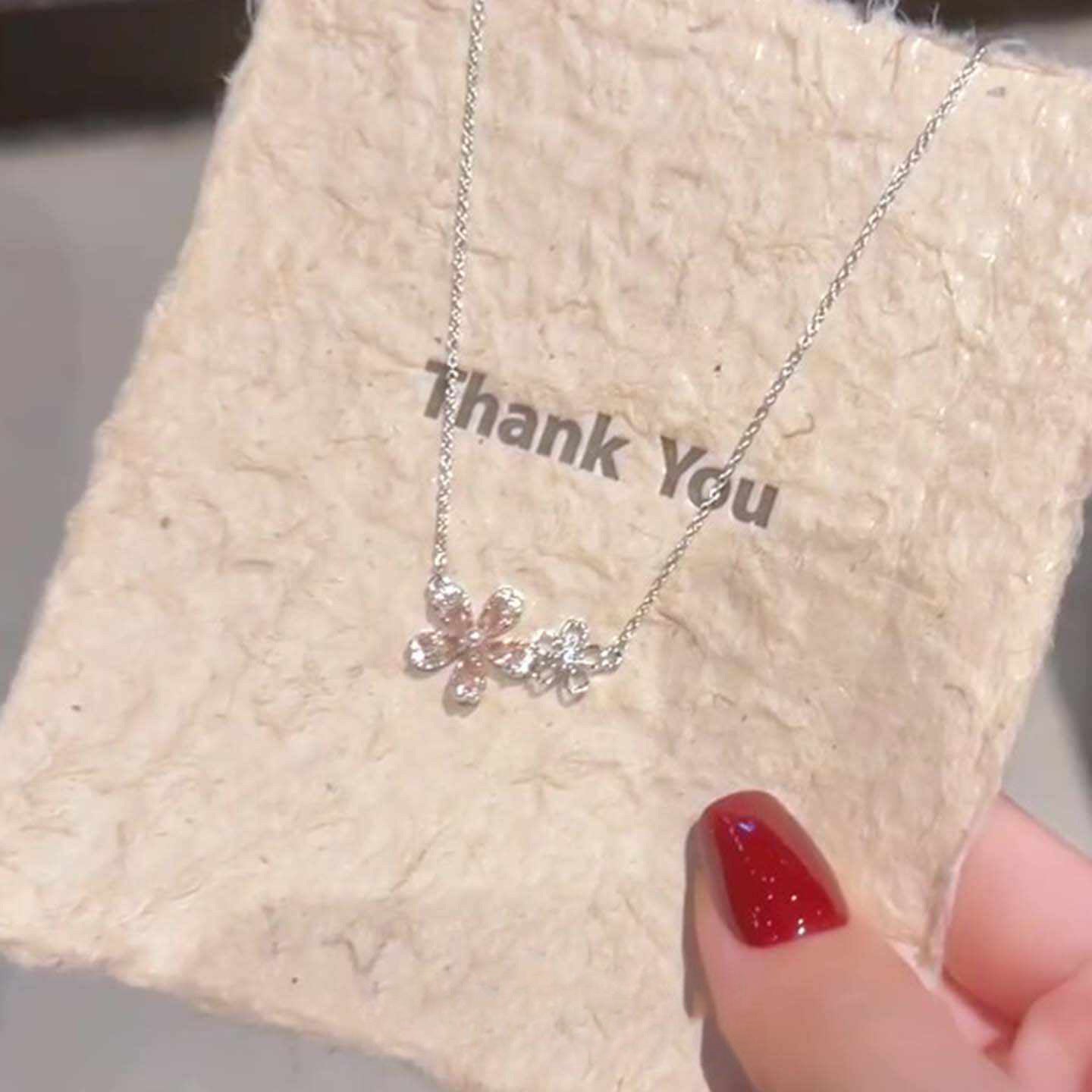 Simple Exquisite High Sense Everyday Joker Necklaces