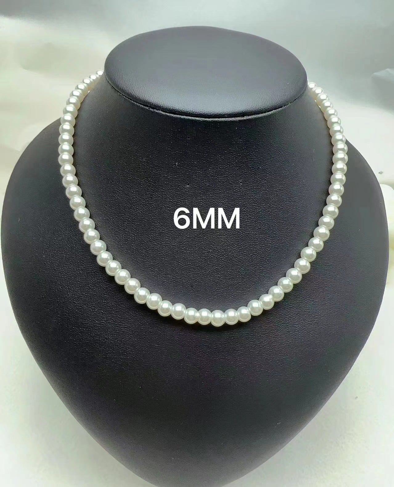 Classic Style Versatile Basic High-quality Glass Necklaces