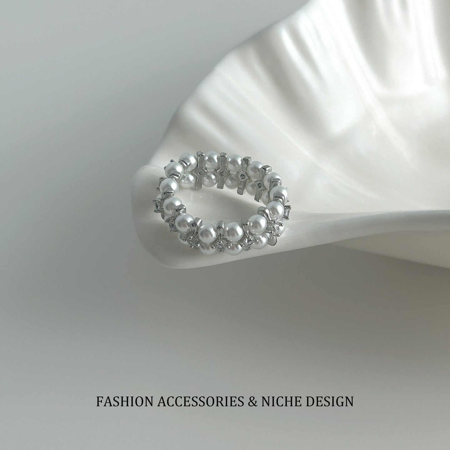 Light Luxury Micro Inlaid Zircon Pearl With Elastic High Sense Rings