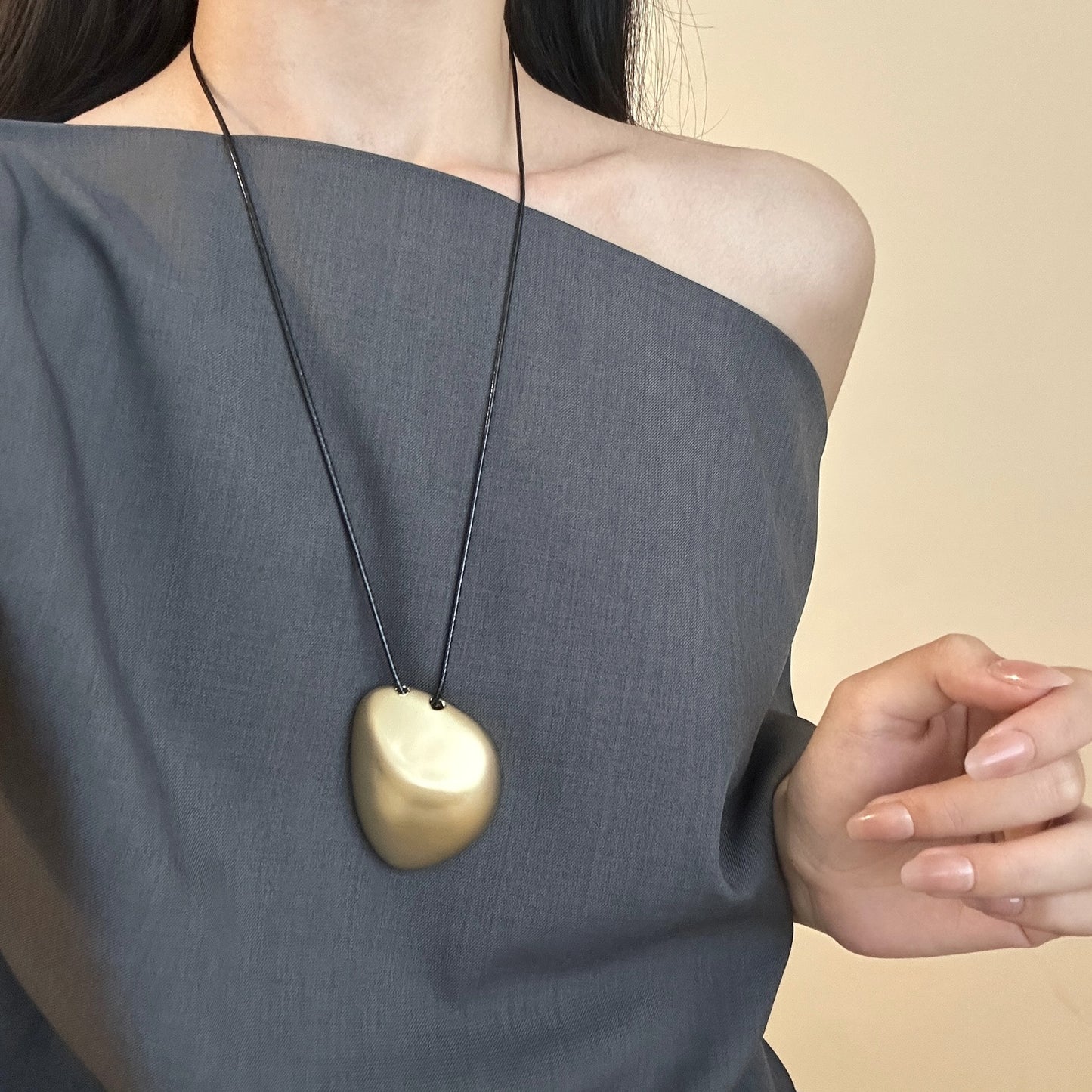 Design Irregular Brushed Simple Fashion Frosted Necklaces