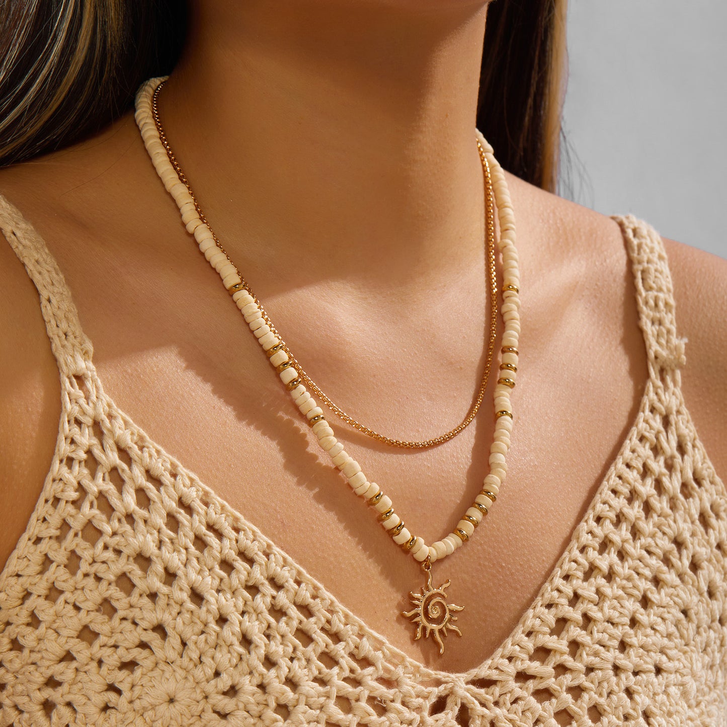 Women's Beach Vacation Style Wooden Bead Light Luxury Necklace