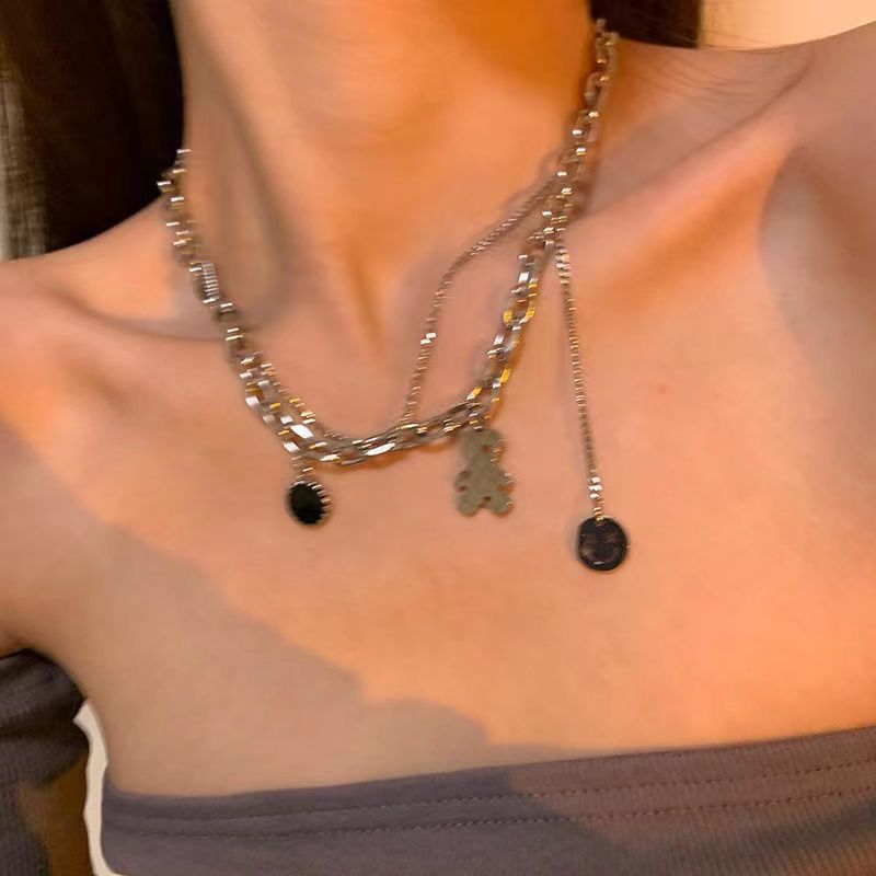 Women's Butterfly Niche Design Versatile Personality Hip Hop Clavicle Chain Necklace