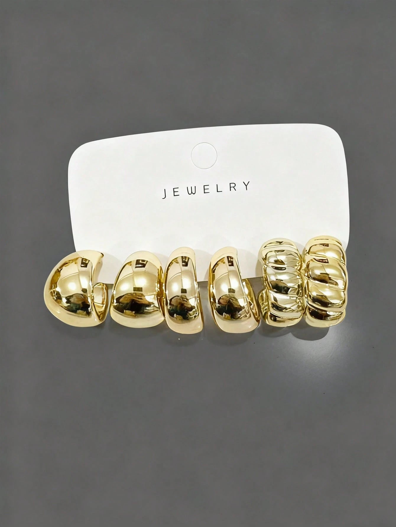 Women's High-grade Seaside Vacation Style Geometric Exaggerated Earrings