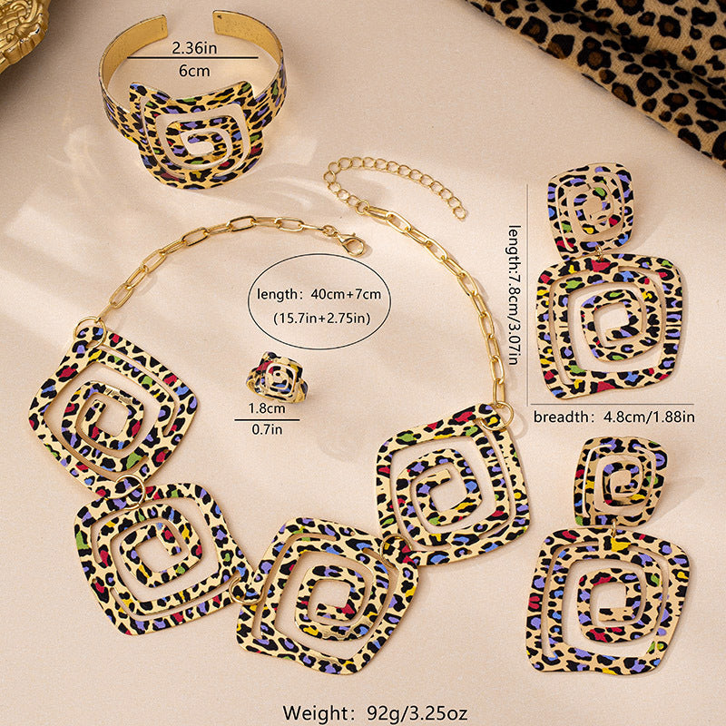 Women's Exaggerated Geometry Alloy Vintage Ethnic Style Necklaces