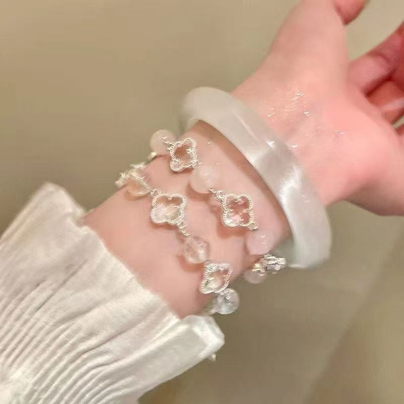 Cold Beaded Four-leaf Flower Style Niche Fashion Bracelet