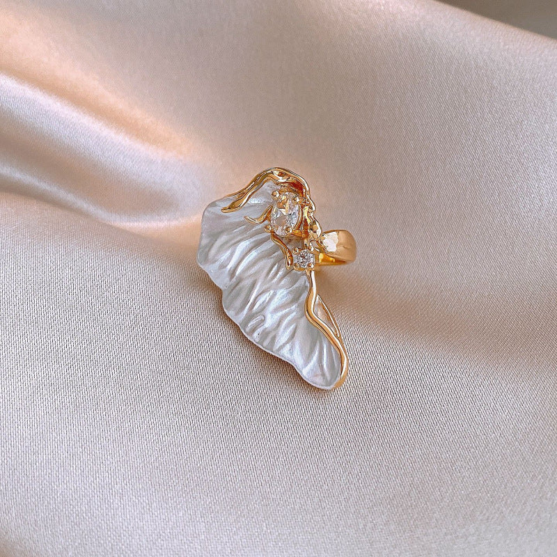 Women's Enamel Flower Open Golden Petal Design Rings