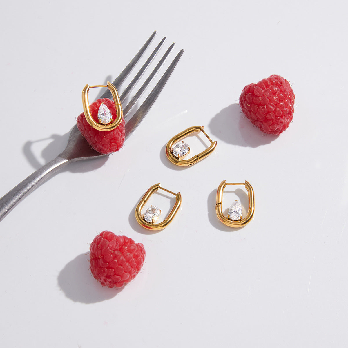 Steel Zircon Unique Beautiful Light Luxury High Sense Earrings