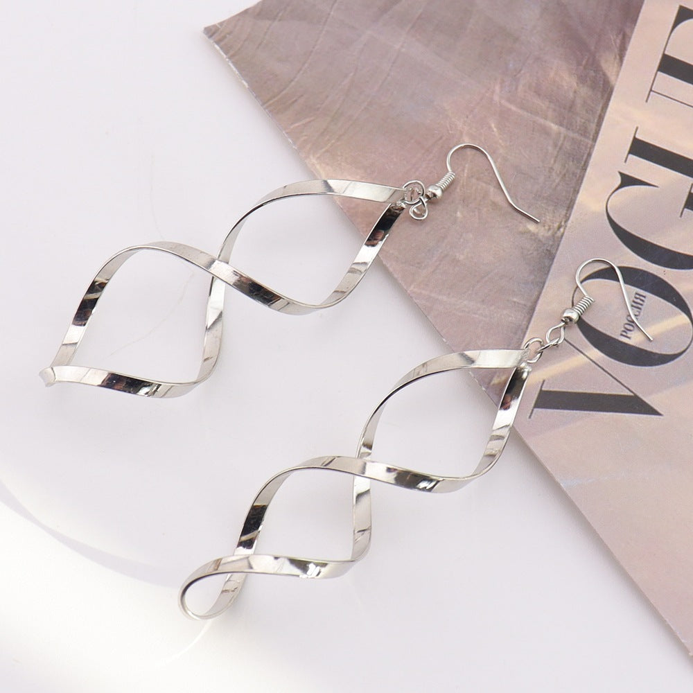 Stylish Simple Personality Spiral Twisted Hollow Earrings