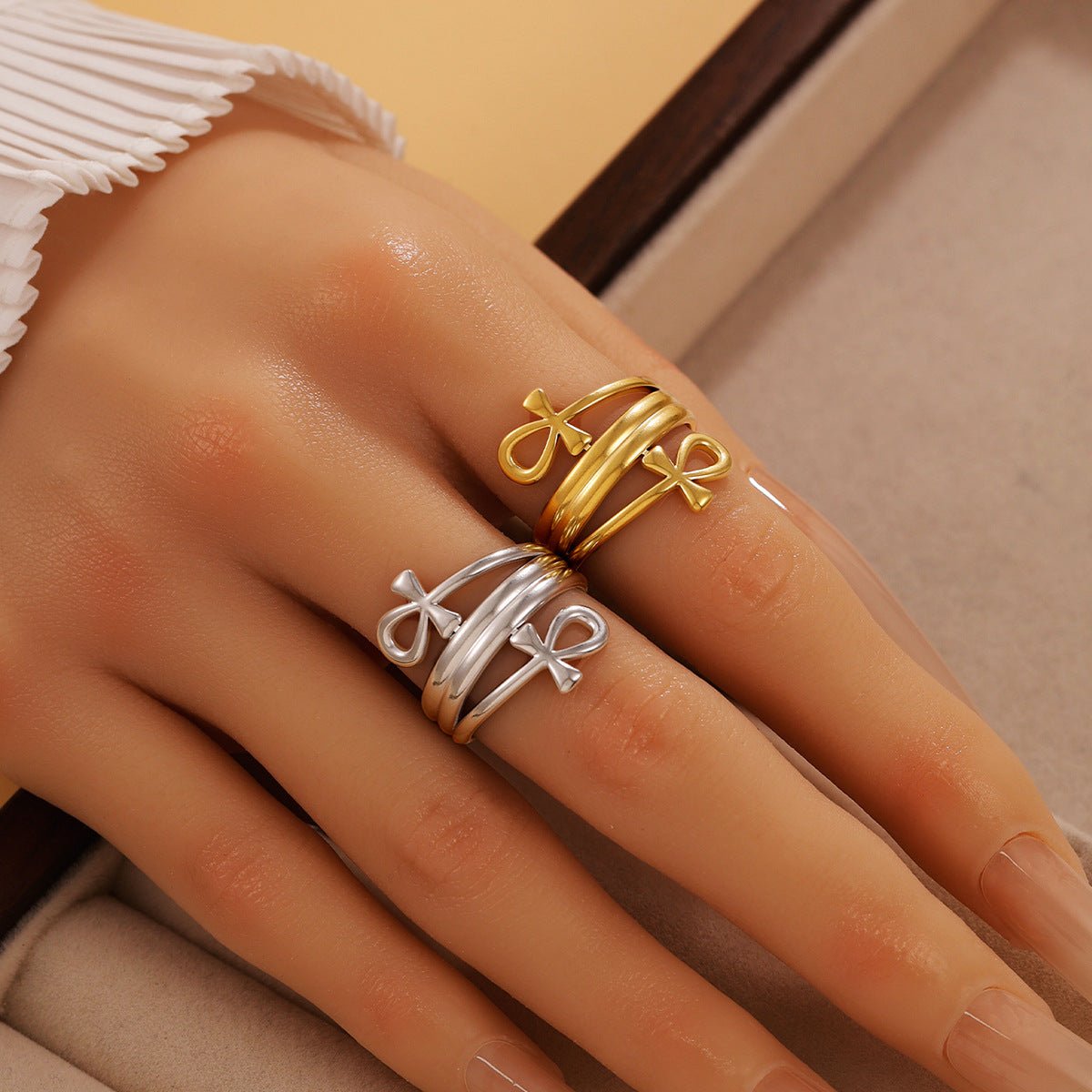 Steel Elegant Retro Cross Line Open Niche Style Vacuum Gold Rings