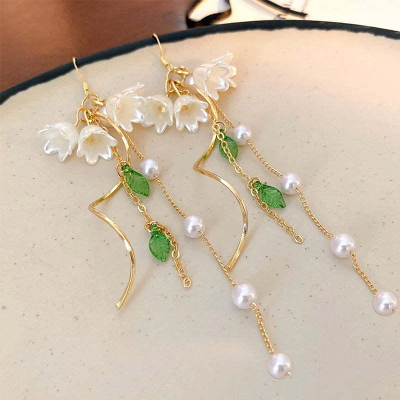 Chinese Flower Pearl Tassel Metal Light Luxury High Ear Hook