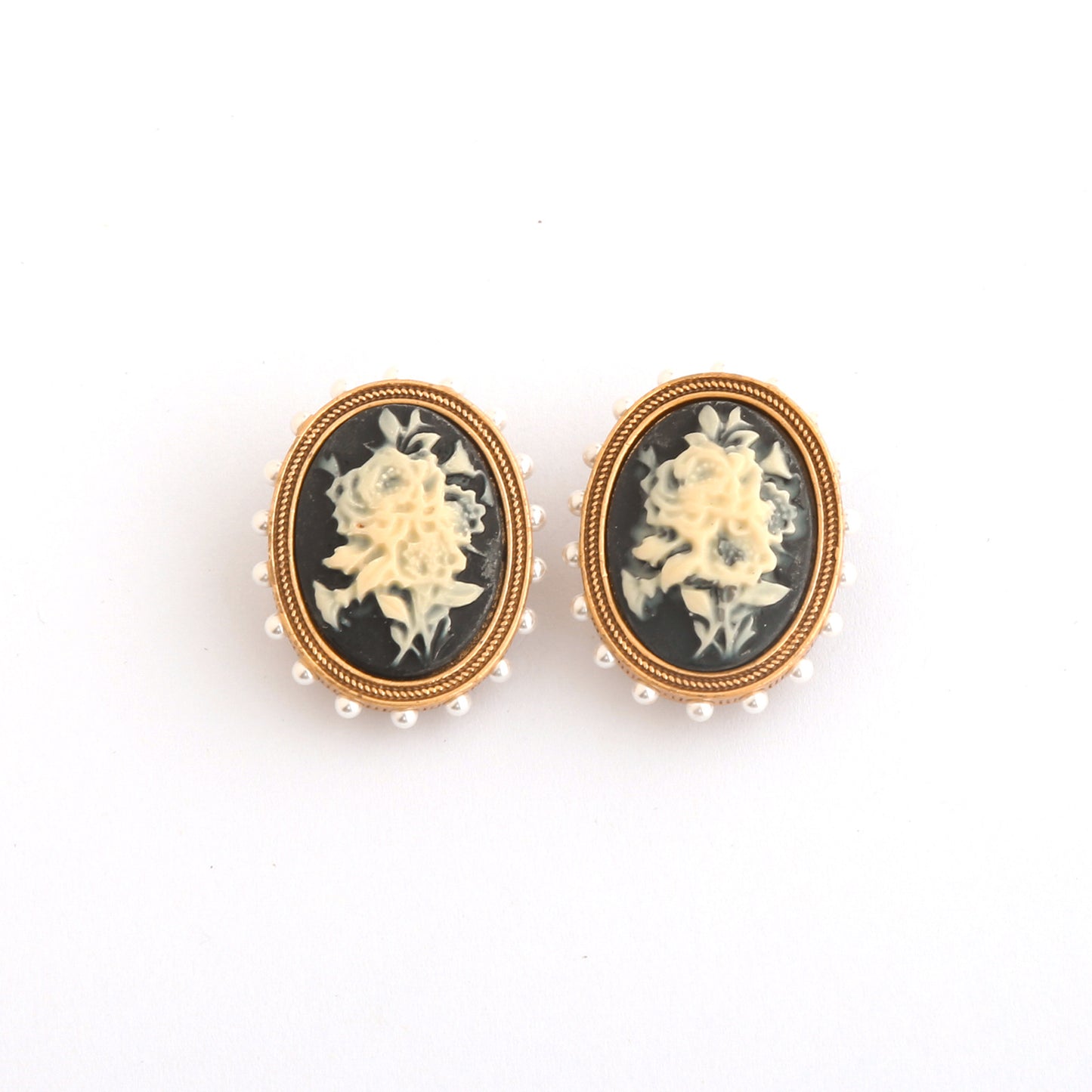 Real Gold Gaanized Enamel Diamond Retro Earrings