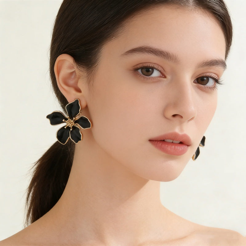 Women's Fashion Glaze Flowers High-grade Simple Personalized Trendy Earrings
