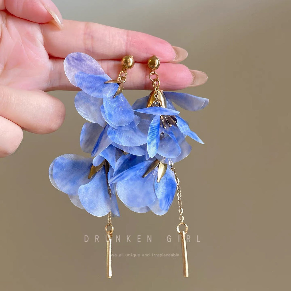 Women's Fresh Blue Fabric Flower Tassel Seaside Vacation Style Light Stud Earrings