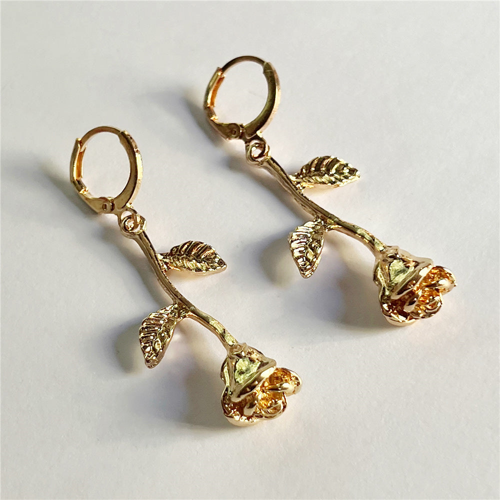 Women's Fashion Simple Retro Style Three-dimensional Rose Butterfly Eardrops Trendy Classic Earrings