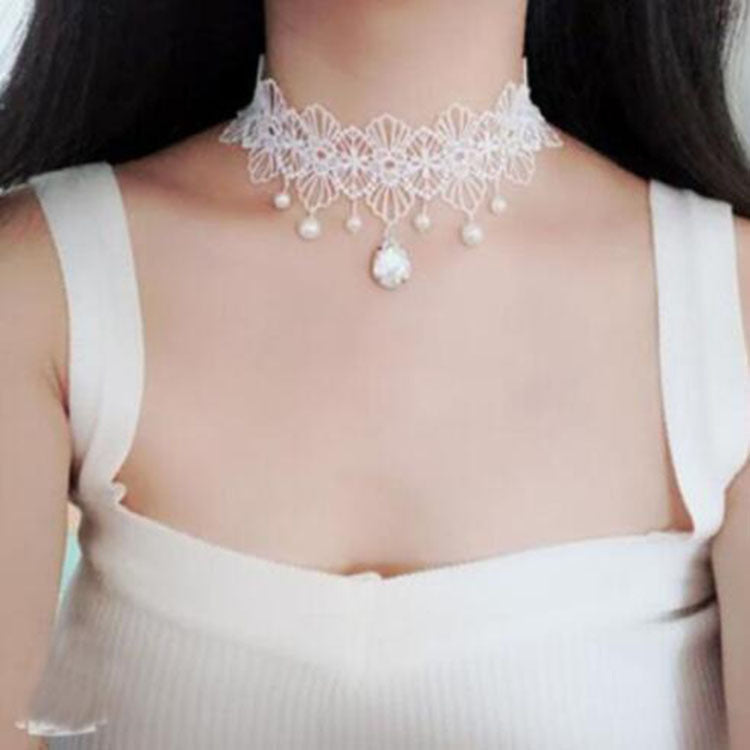 Women's Chain Black Clavicle Simple Sexy Exaggerated Necklaces