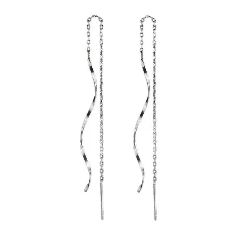 Women's Twisted Wave Geometric Lines Fashion Simple Niche Temperament Commute Earrings