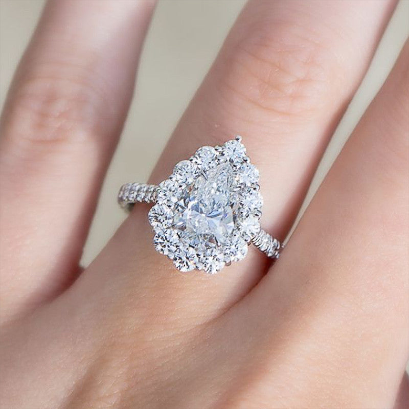Shi Simple Water Drop Artificial Diamond Exquisite Pear-shaped Ring