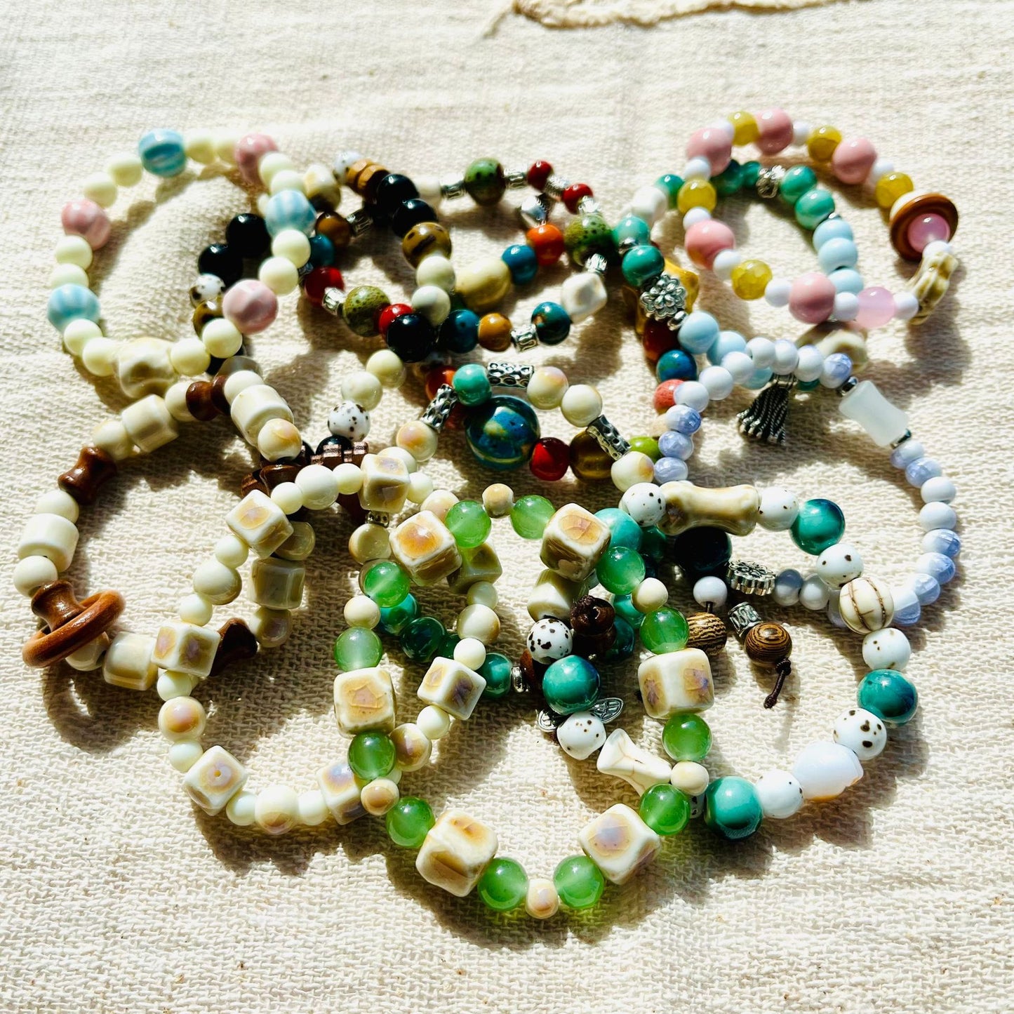 Ten Yuan Three String Hot Ceramic Porcelain Rose Beads Handmade Bracelet