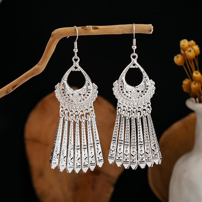 Imitation Sier Miao Minority Tourist Attractions Bohemian Exaggerated Long Leaves Earrings
