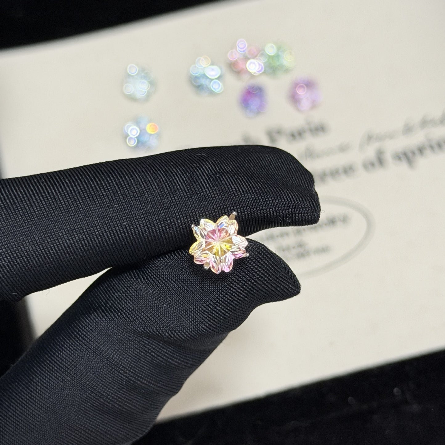 Blossom Cut Gradient Zircon Flat Sweet Design Titanium Steel Ear Stud Earrings