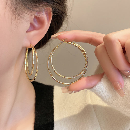 Women's Fashion Trend Round Temperament Personality Cold Talk Style Light Luxury Earrings