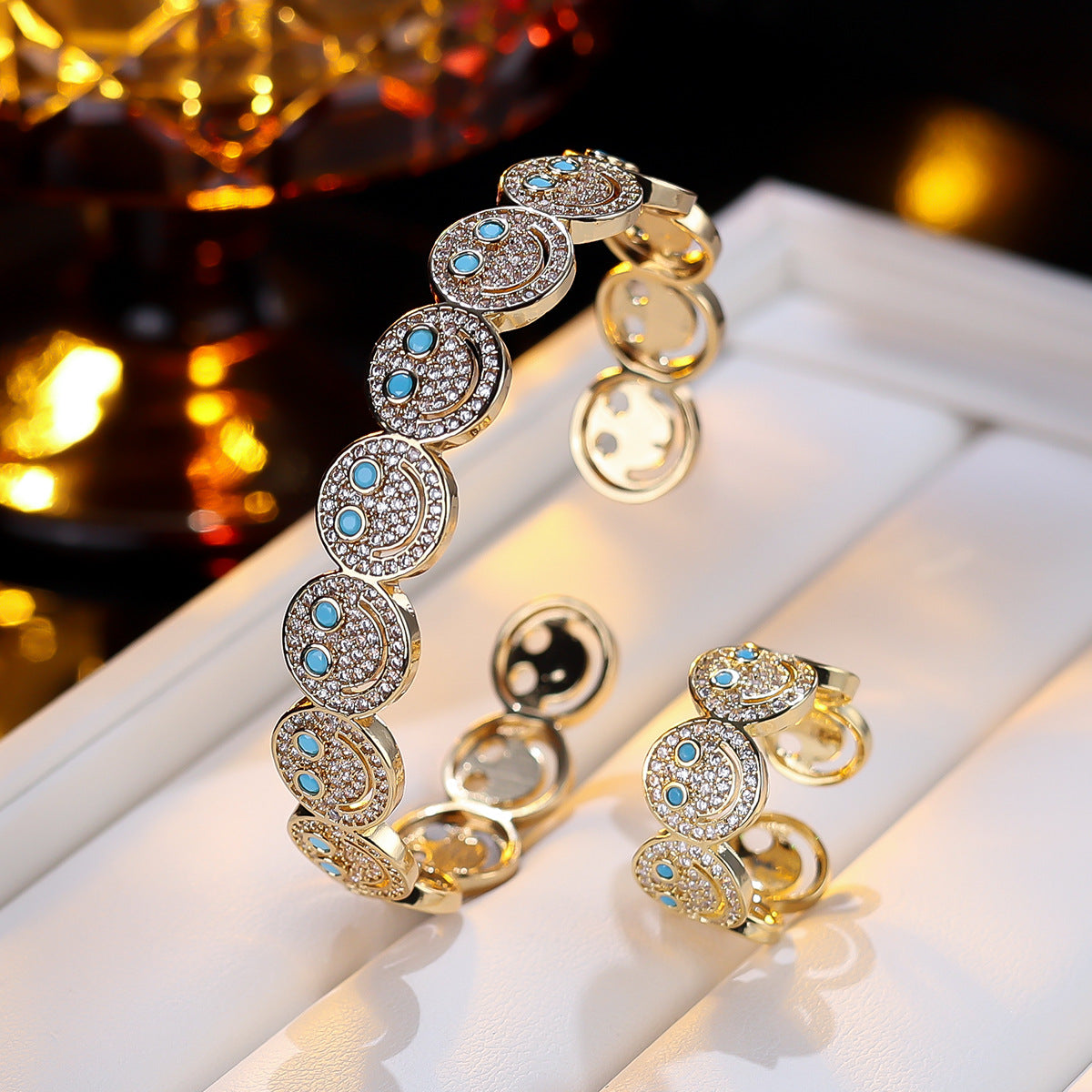 Simple Round Smiley Face Synthetic Zircon Bracelets