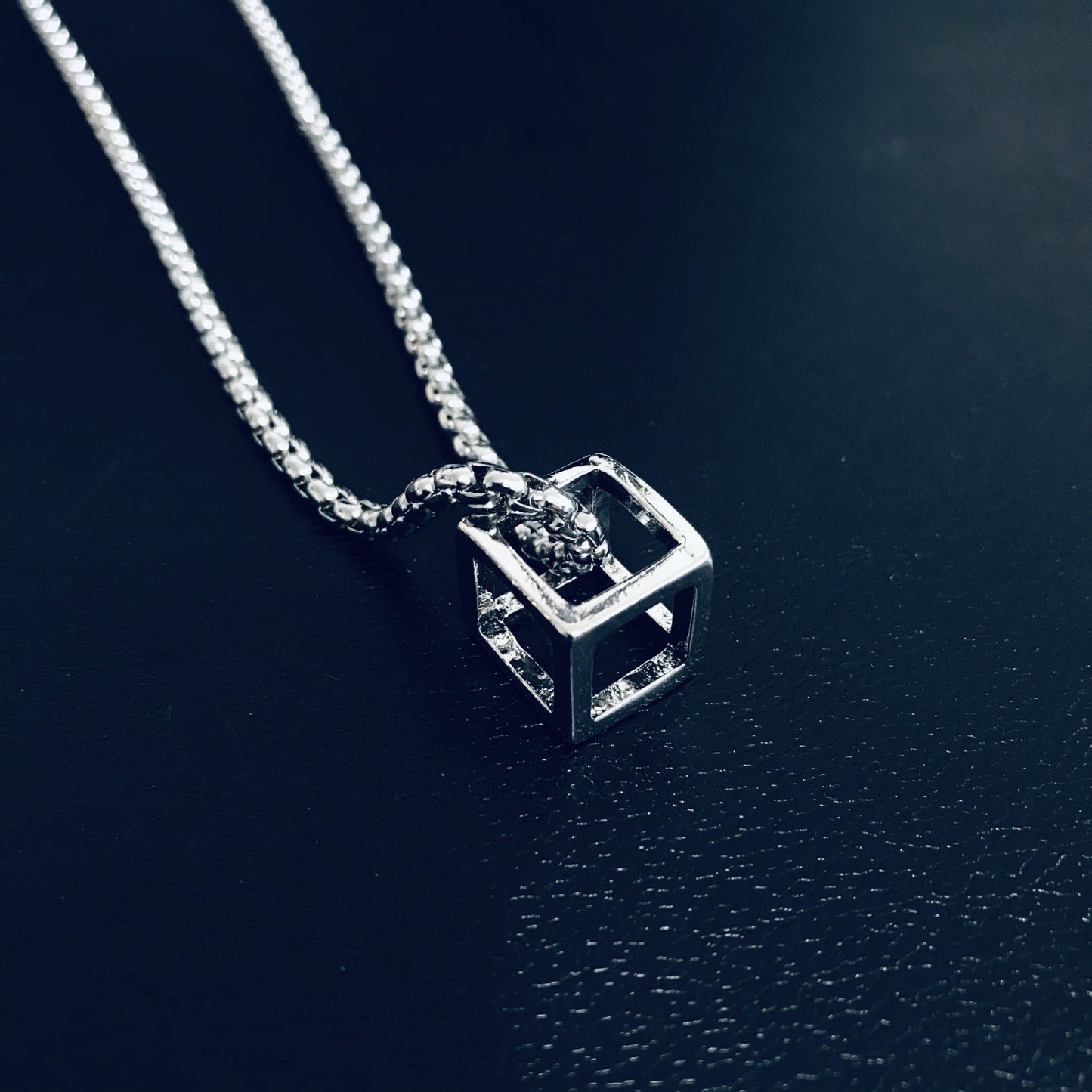 Men's Square Pearl Hip Hop Sweater Chain Niche Pendants