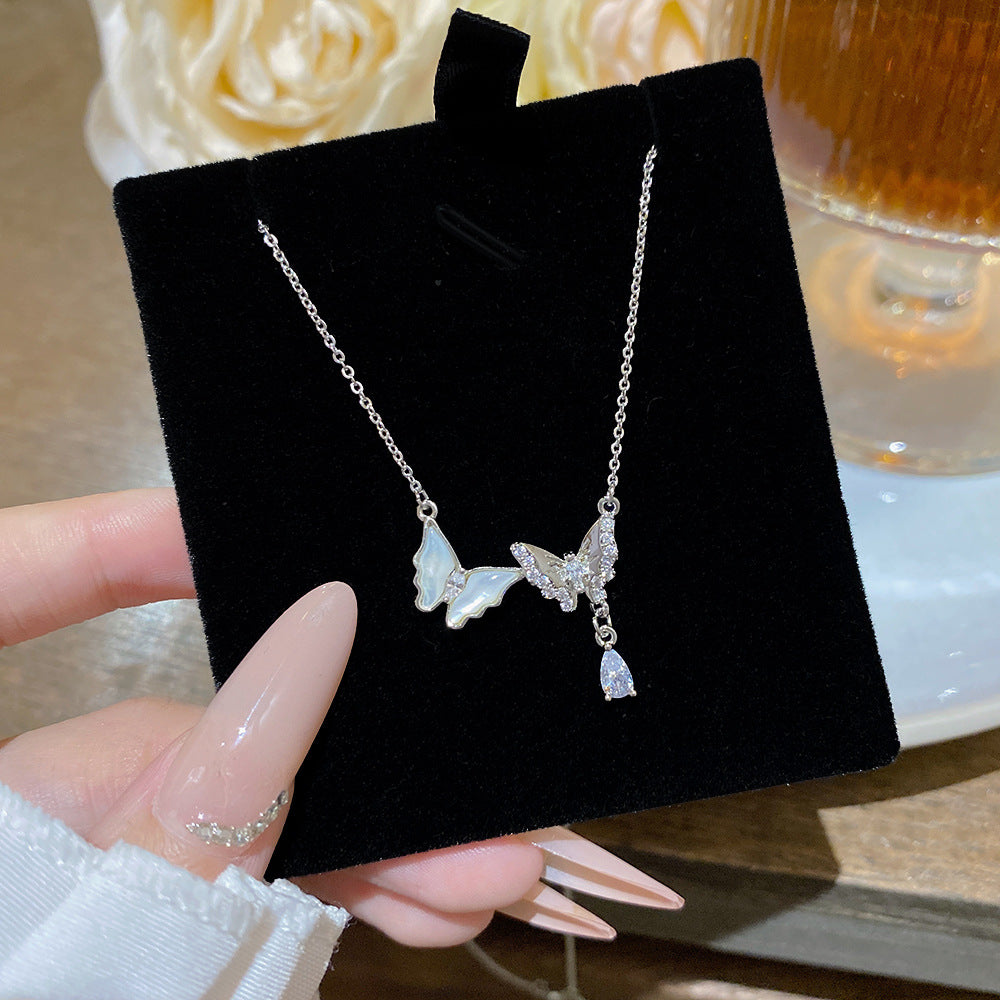 Women's Wild Butterfly Pearl Light Luxury Sweet Necklace
