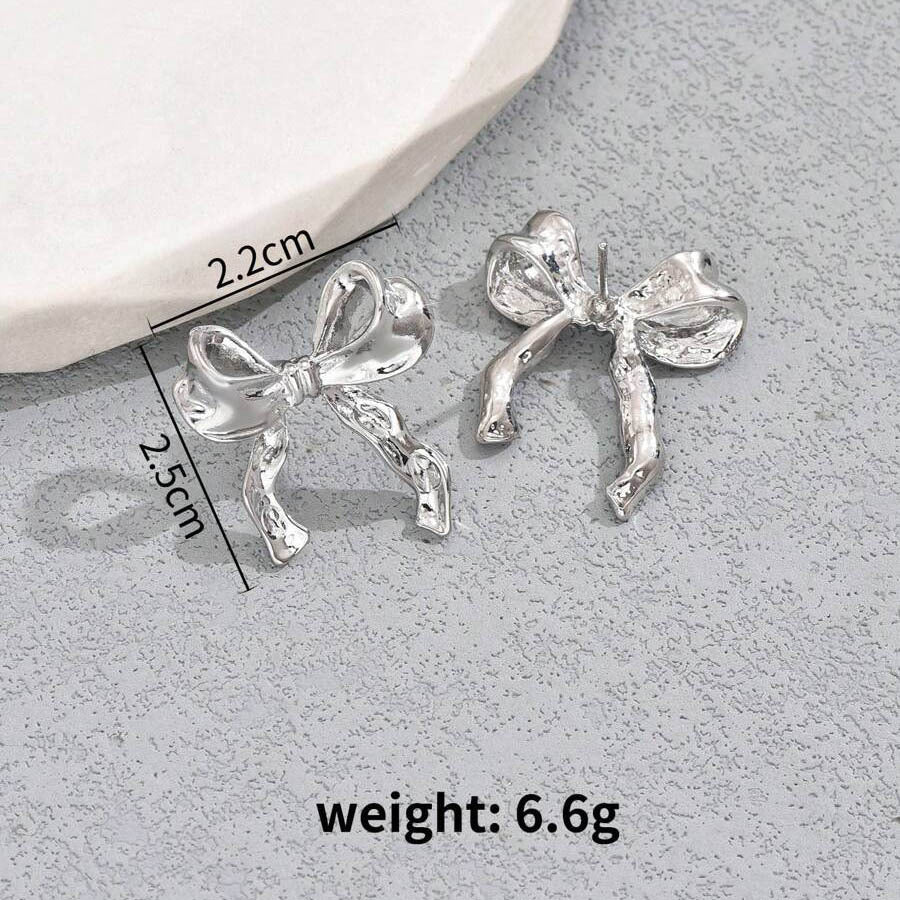 One Large Small Overlapping Stainless Steel Eardrops Gold Rings