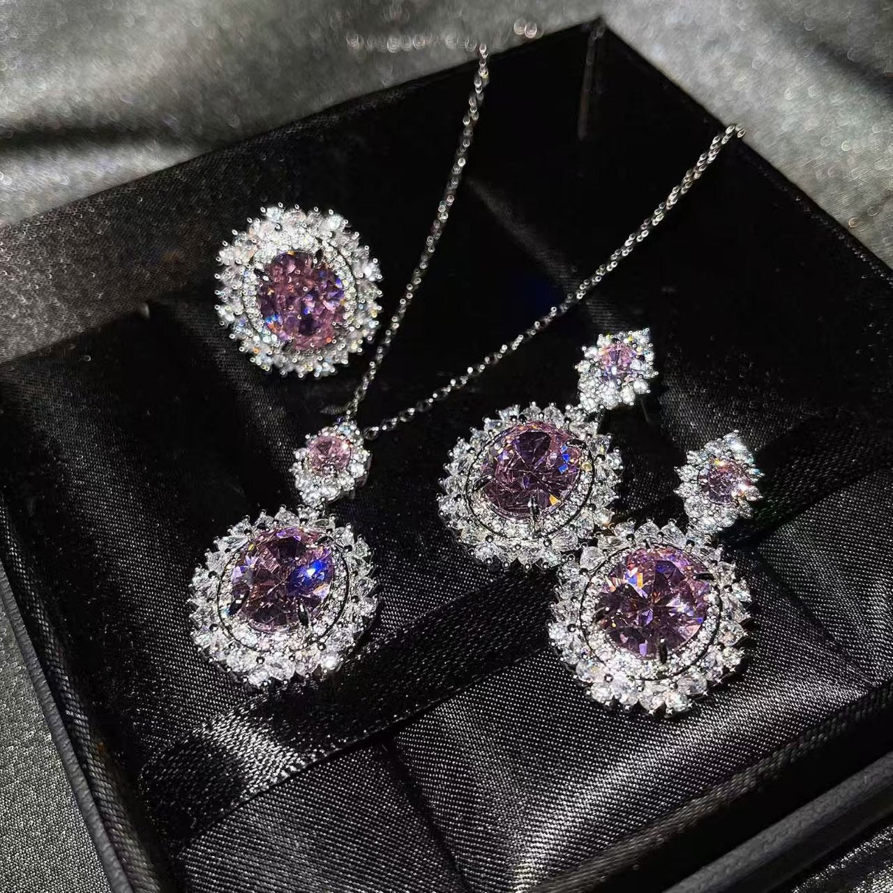 Women's With Full Diamond Inlaid Navy Blue Gem Colored Gems Jewelry Set